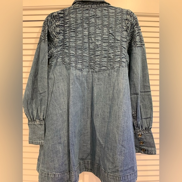 NWOT Free People Find me Now denim smocked should side pockets dress size XS - Picture 9 of 10